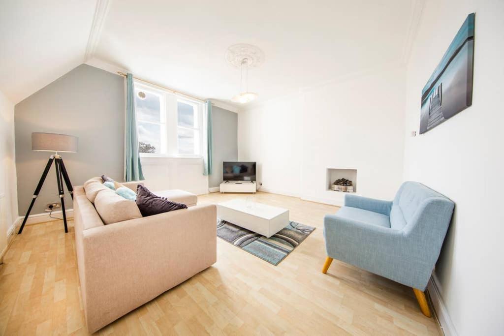 Clifton Spacious 3 Bed Apt & Parking - Simplycheckin Бристоль Екстер'єр фото